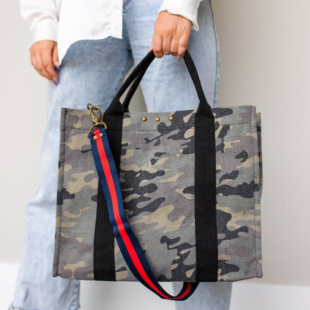 XL Camo Cross Body Bag with Stripe